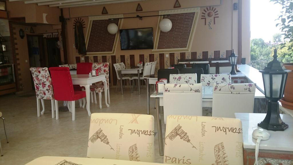 Esra Sultan Petrol Hotel Stambuł Pokój zdjęcie