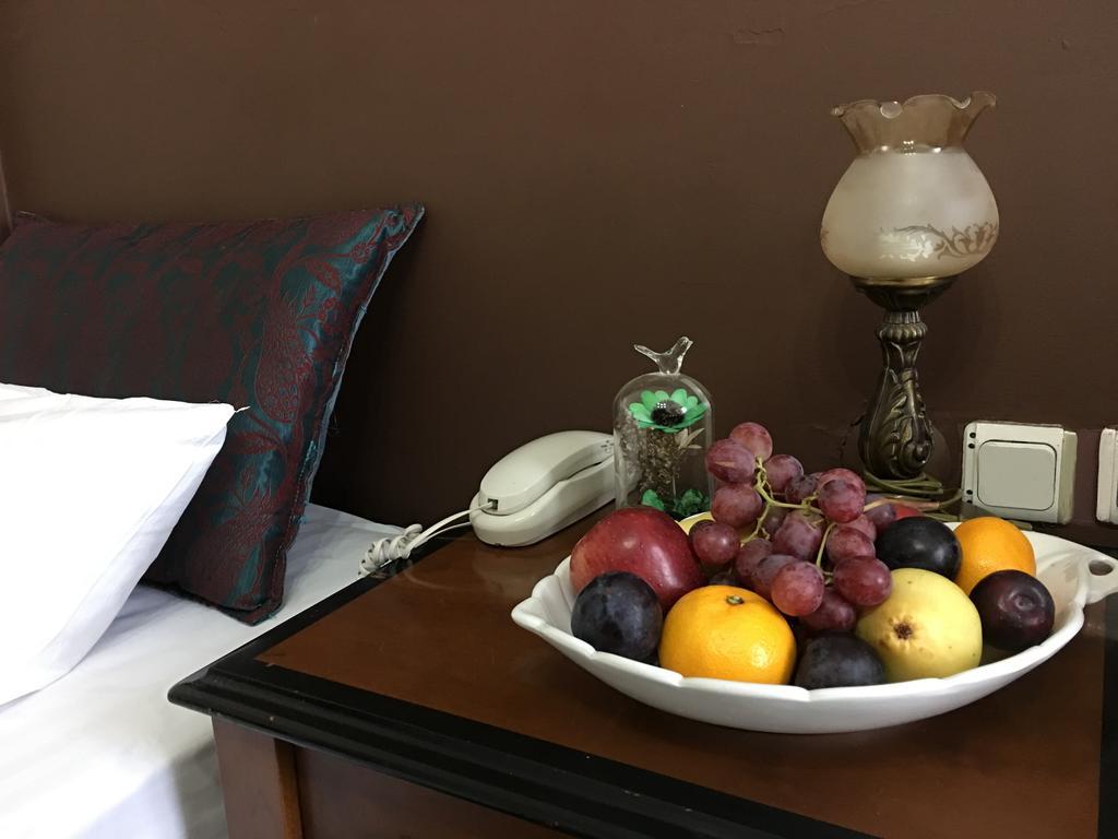 Esra Sultan Petrol Hotel Stambuł Zewnętrze zdjęcie