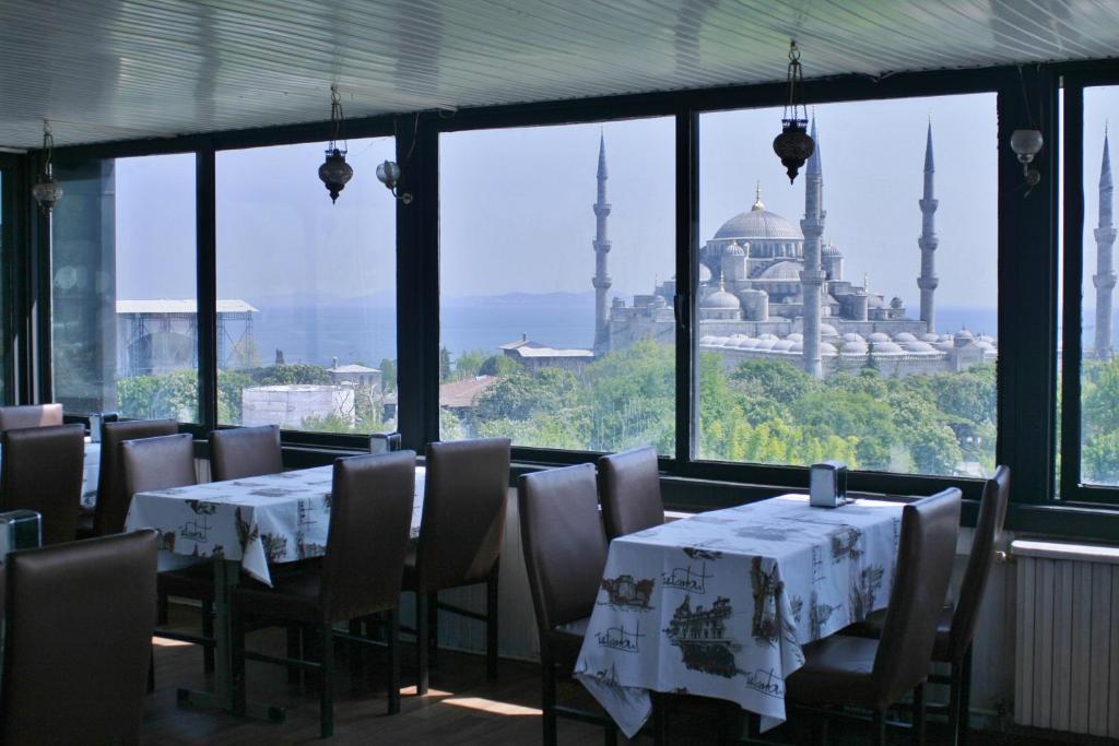 Esra Sultan Petrol Hotel Stambuł Pokój zdjęcie
