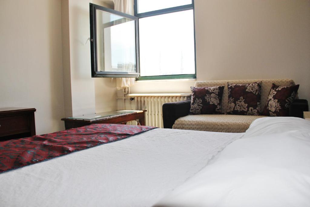 Esra Sultan Petrol Hotel Stambuł Zewnętrze zdjęcie