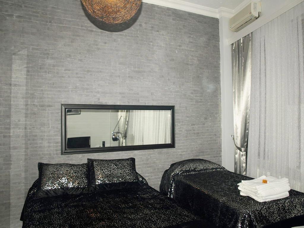 Esra Sultan Petrol Hotel Stambuł Zewnętrze zdjęcie