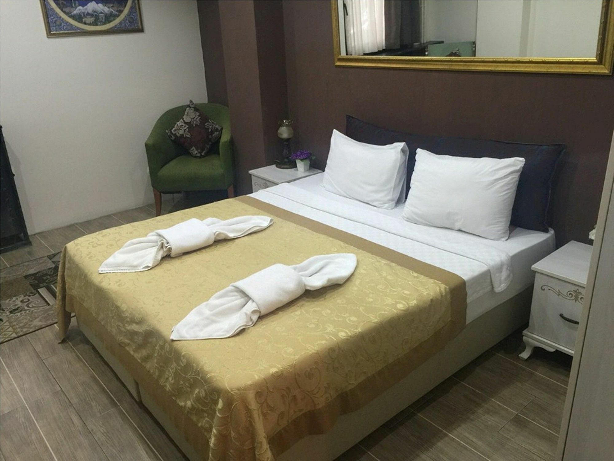 Esra Sultan Petrol Hotel Stambuł Zewnętrze zdjęcie
